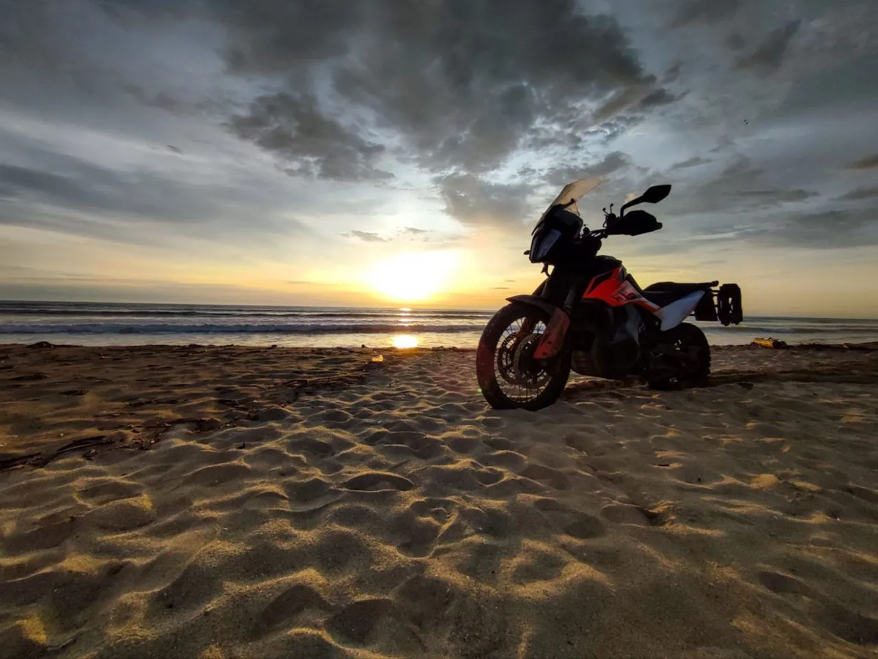Motorcycle adventure in Ecuador